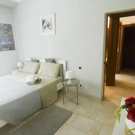 شقة Centro, Casa 2 Bagni - Metro Ottaviano - Vaticano *